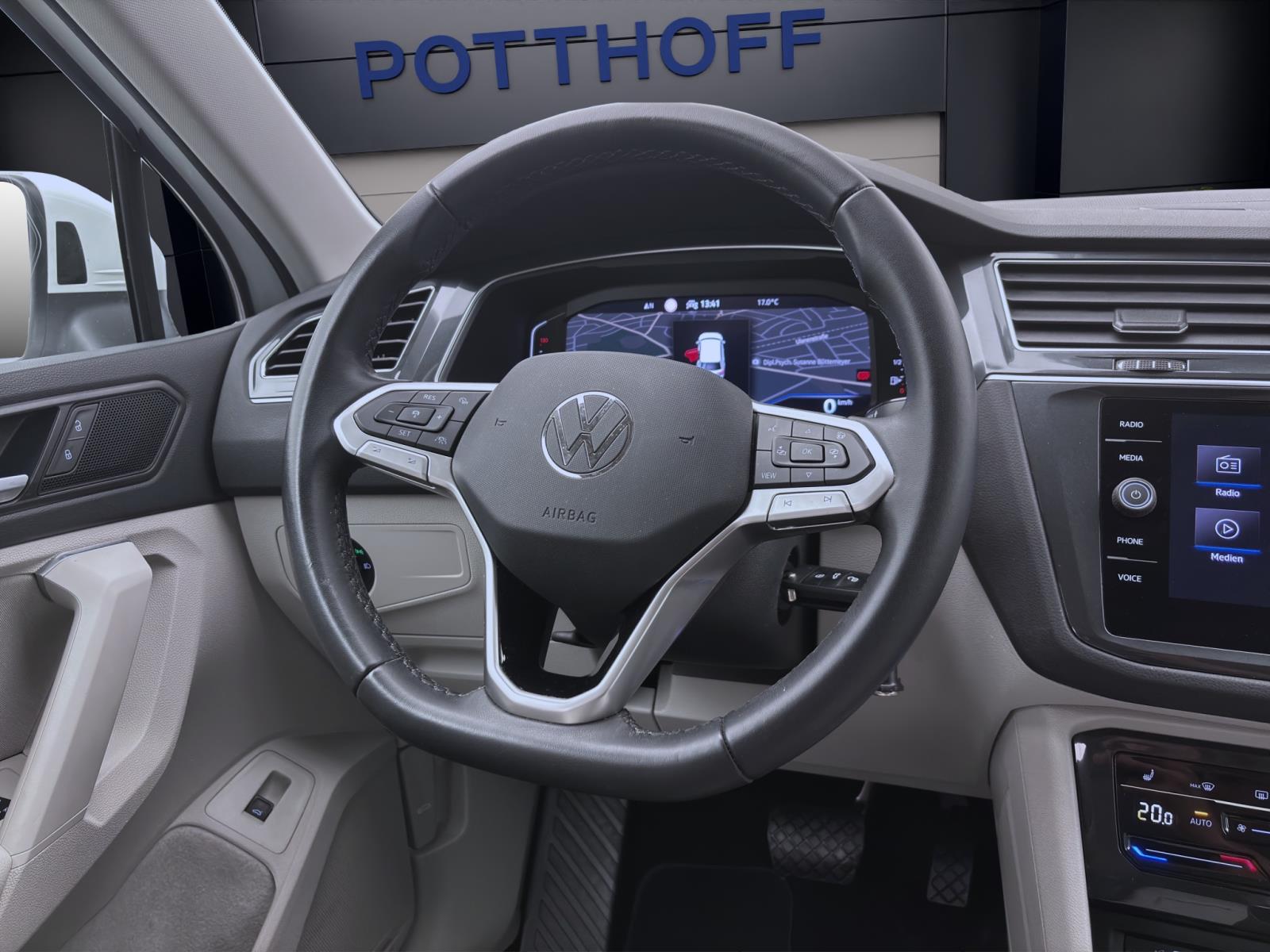 Bild 8: Volkswagen Tiguan 2.0 TDI DSG ELEGANCE NAVI MATRIX ACC SITZHZG