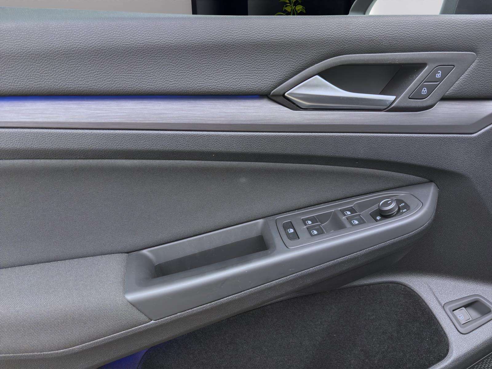 Bild 9: Volkswagen Golf 1.4 TSI eHybrid DSG STYLE NAVI LED+ ACC SITZHZG