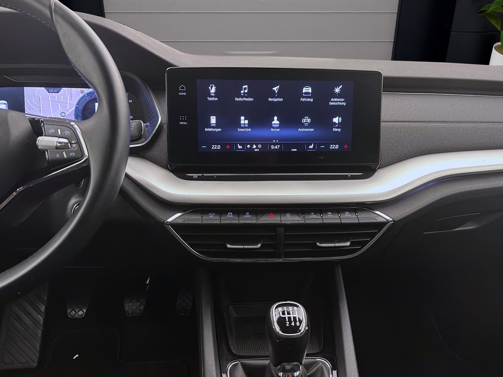 Bild 12: Skoda Octavia Combi 2.0 TDI STYLE NAVI PDC SITZHZG ACC