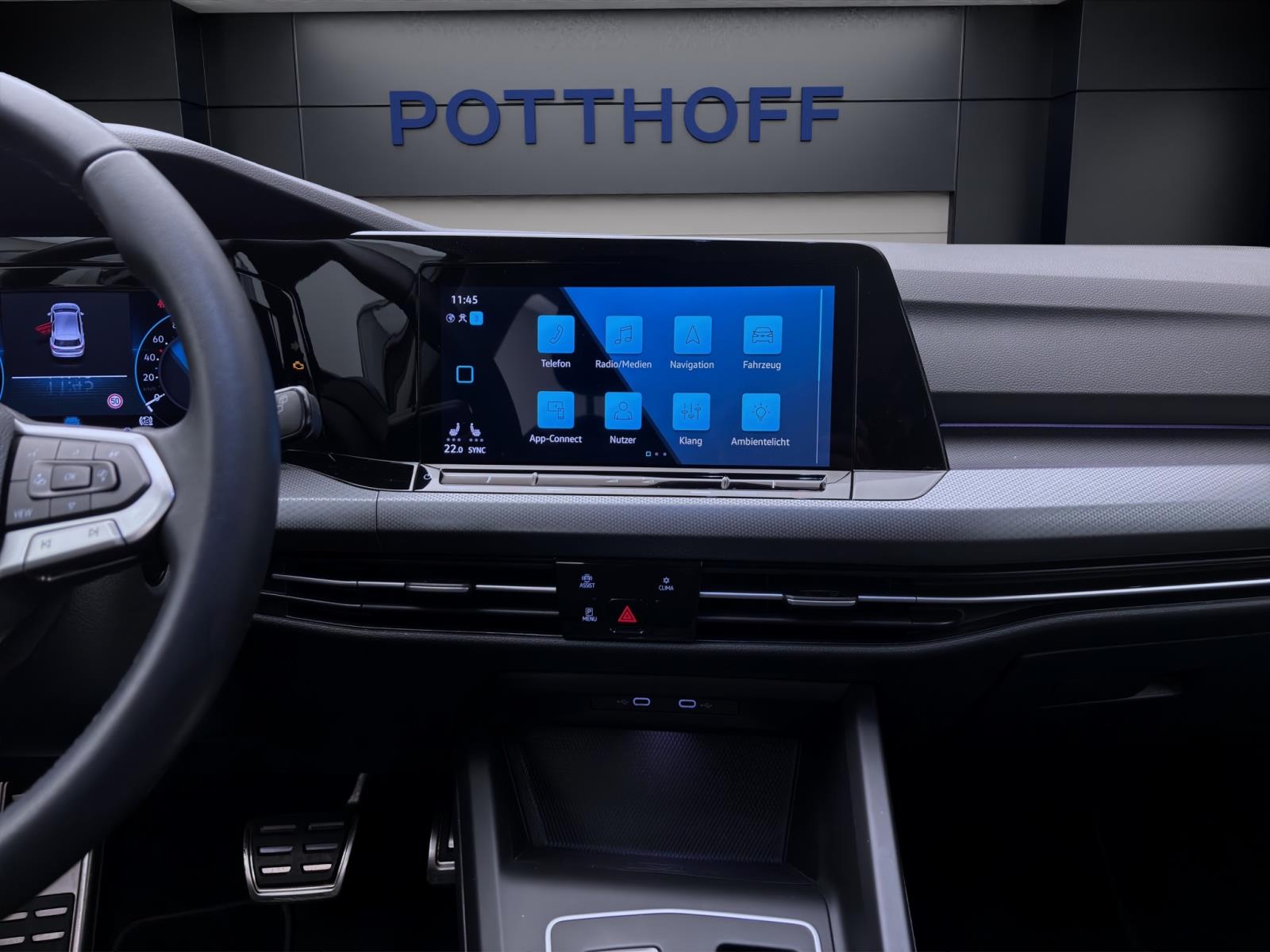 Bild 12: Volkswagen Golf 1.0 eTSI DSG ACTIVE NAVI LED ACC SITZHZG