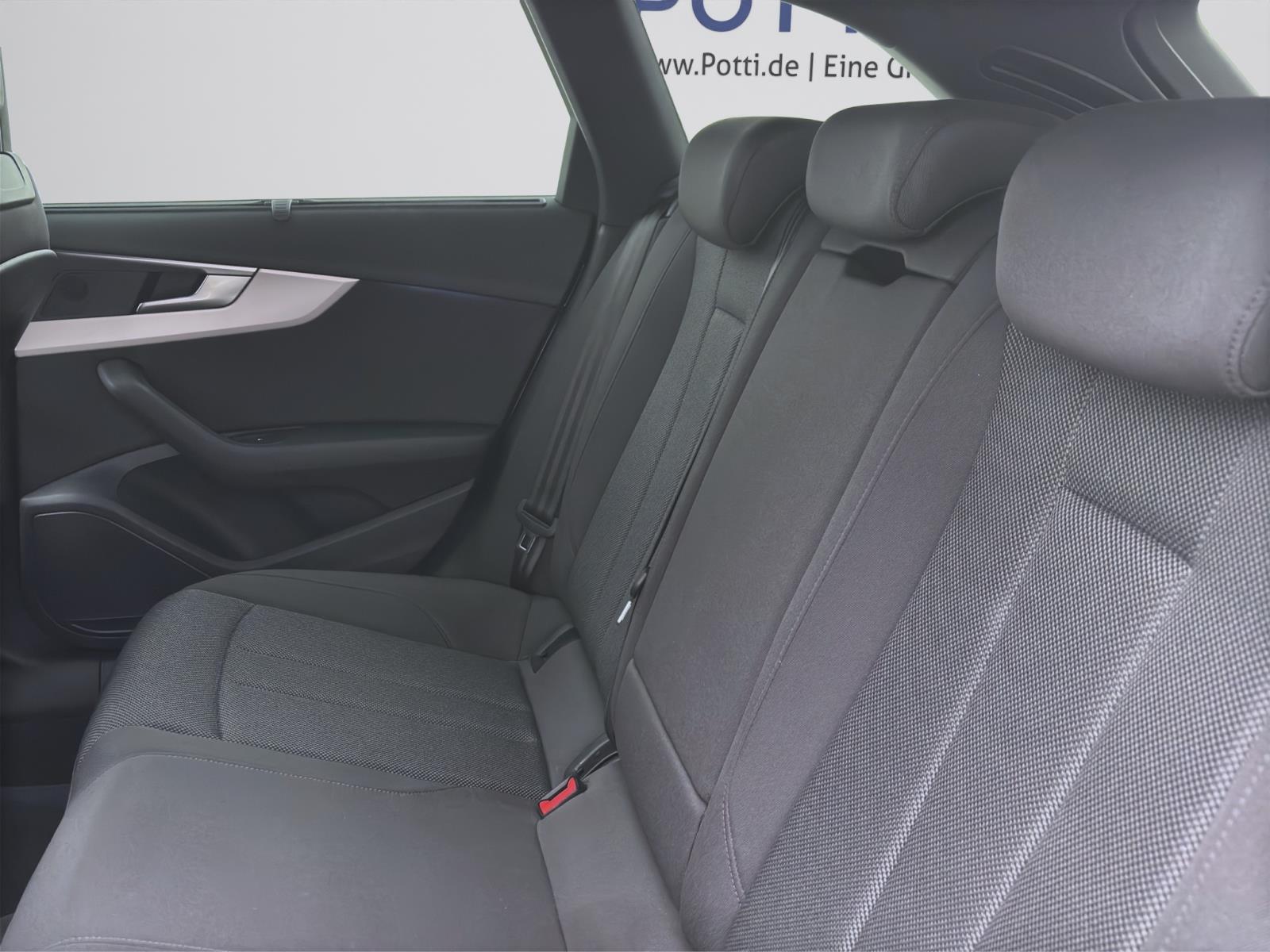 Bild 13: Audi A4 Avant 35 TDI ADVANCED STANDHZG AHK MATRIX NAVI