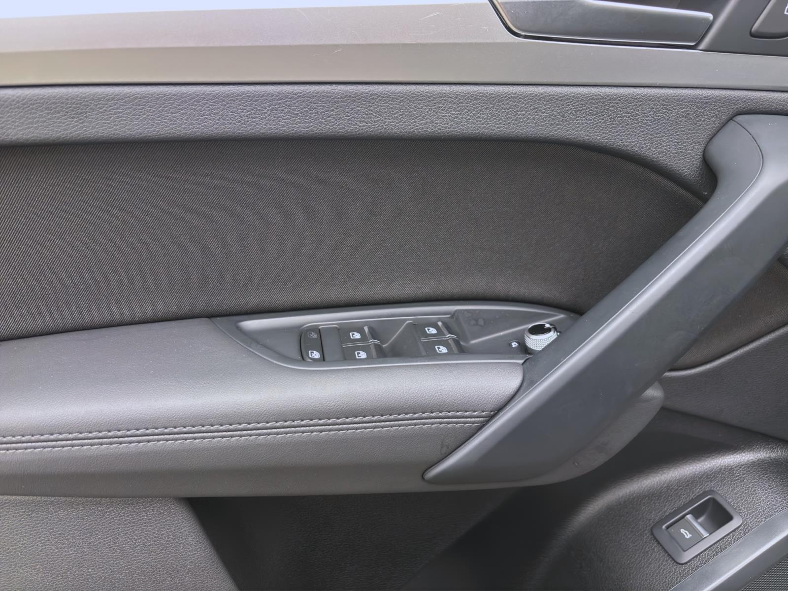Bild 9: Audi Q5 50 TDI Q S LINE AHK MATRIX NAVI KAMERA