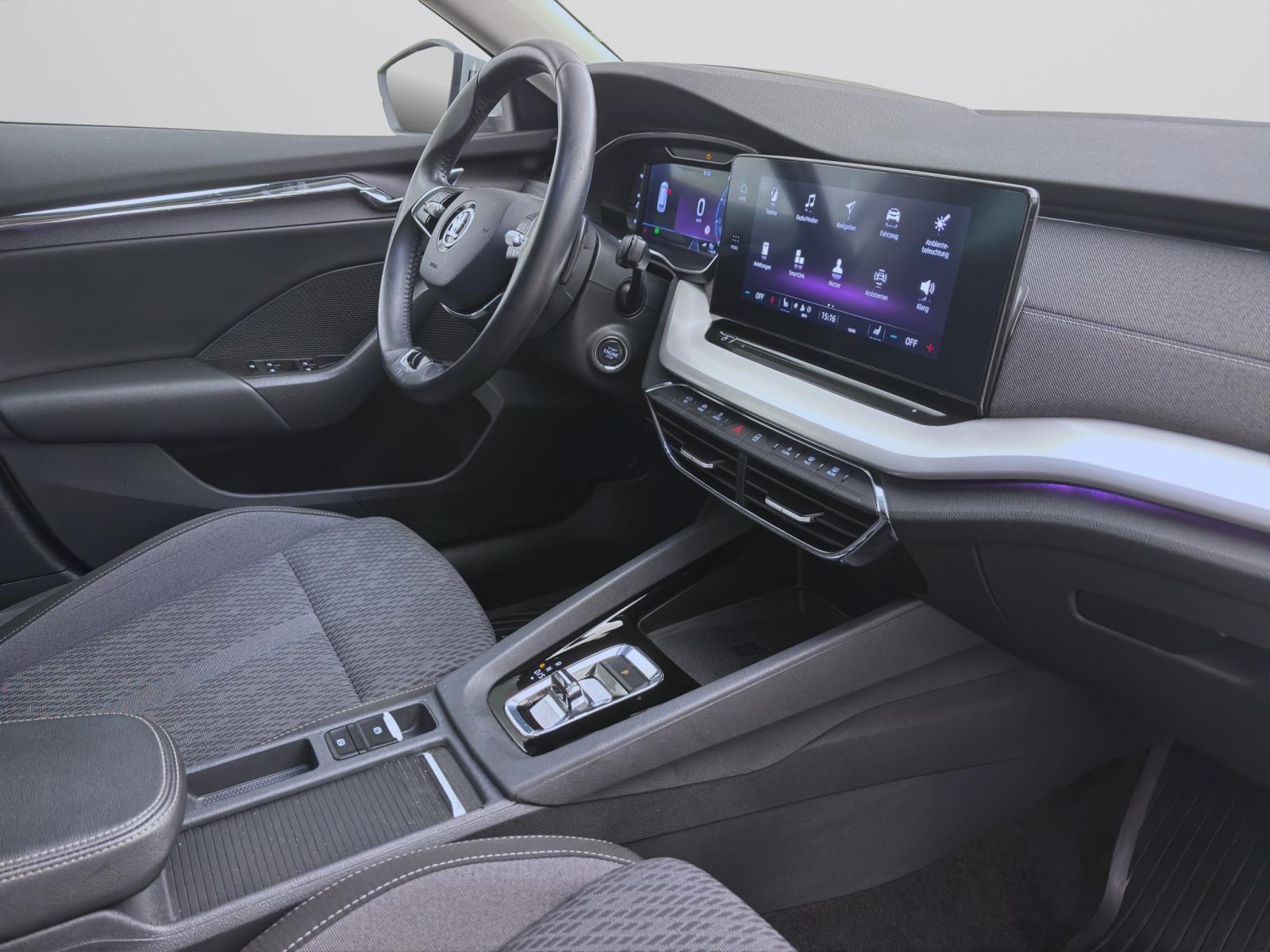 Bild 15: Skoda Octavia Combi 2.0 TDI DSG STYLE NAVI HuD LED PDC