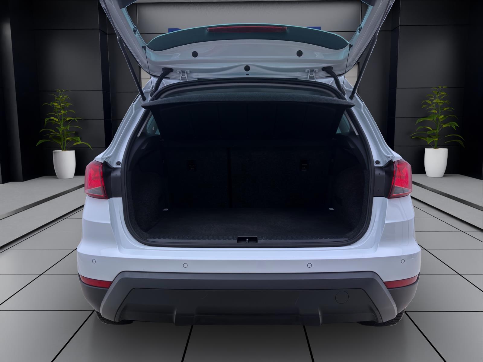 Bild 3: Seat Arona 1.0 TGI STYLE NAVI ACC SITZHZG KLIMA