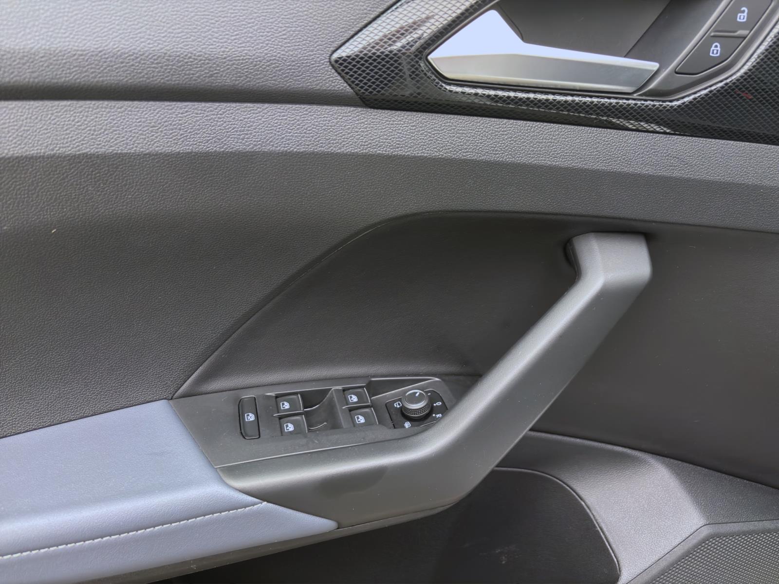 Bild 9: Volkswagen T-Cross 1.0 TSI DSG STYLE NAVI KLIMA PDC SHZG