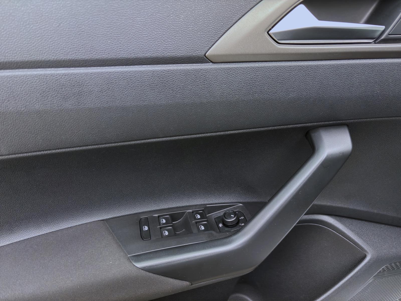 Bild 9: Volkswagen Polo 1.0 MPI COMFORTLINE PDC SITZHZG KLIMA