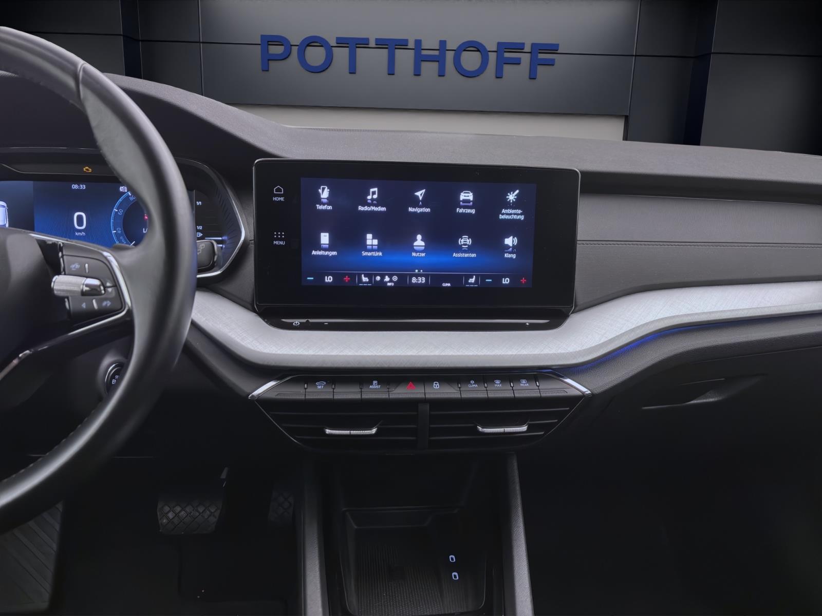 Bild 12: Skoda Octavia Combi 2.0 TDI DSG TOUR NAVI MATRIX PDC SITZHZG