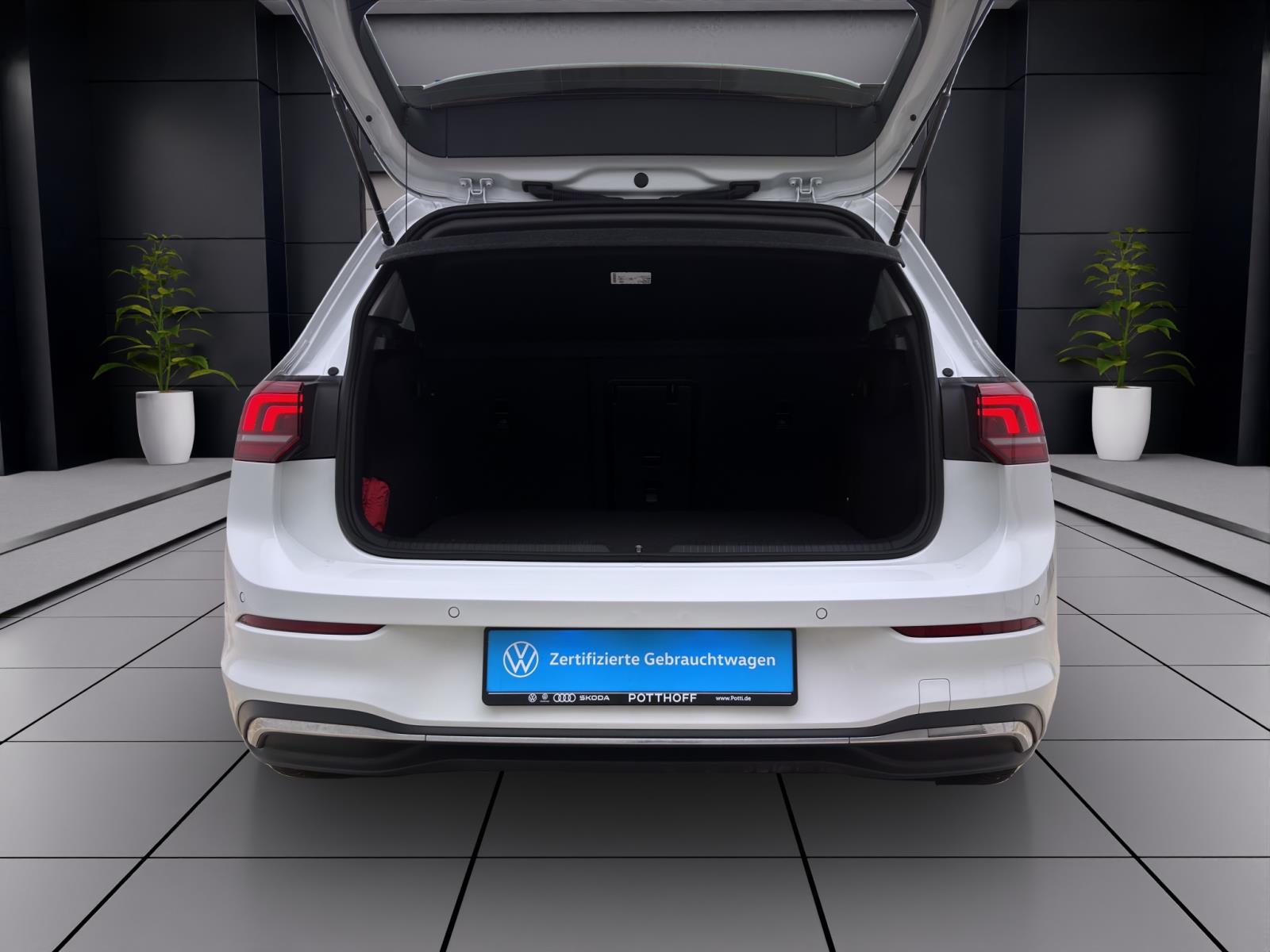 Volkswagen Golf 1.5 TSI GOAL KAMERA KLIMA PDC ACC