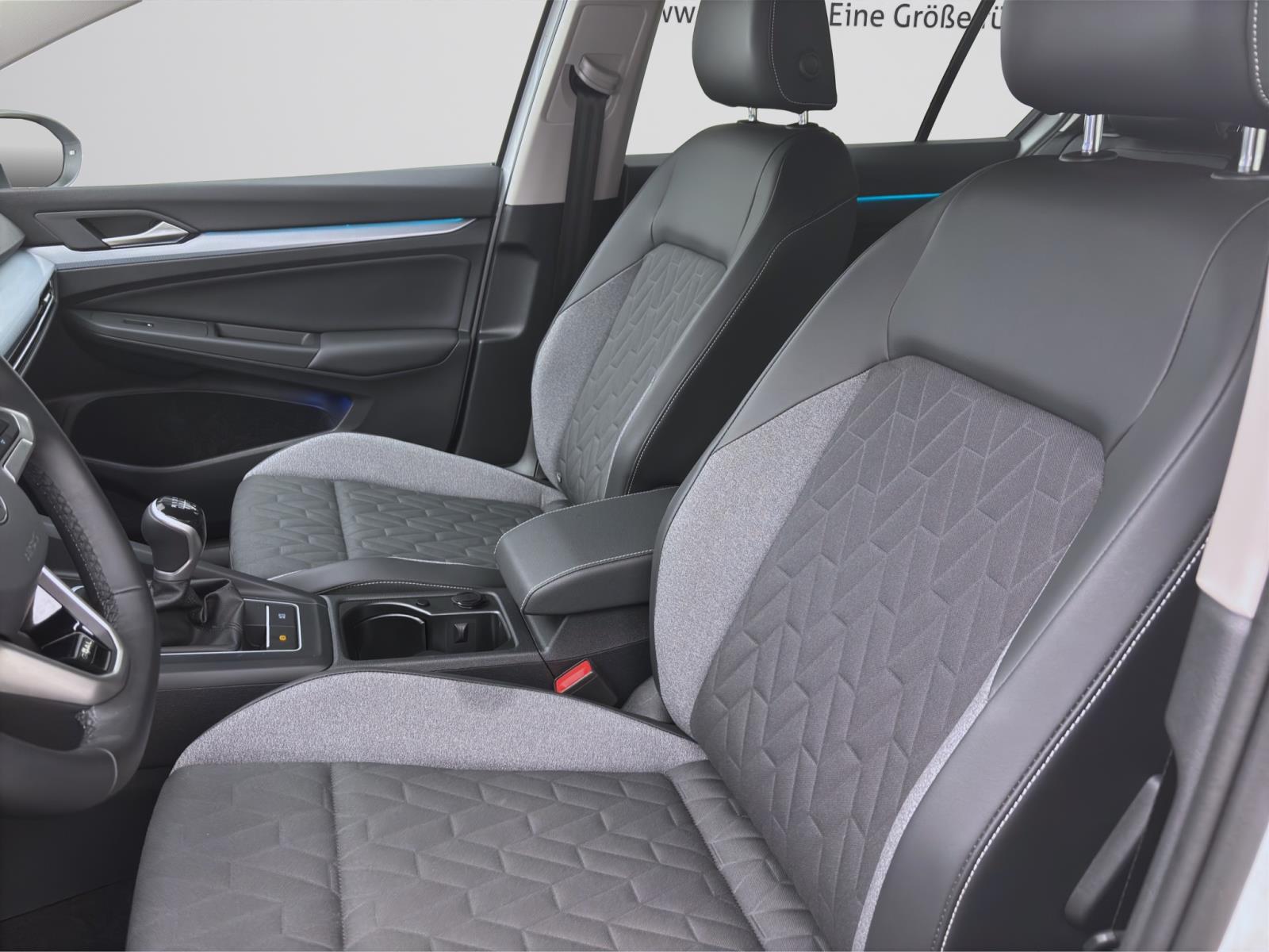 Volkswagen Golf 1.5 TSI GOAL KAMERA KLIMA PDC ACC
