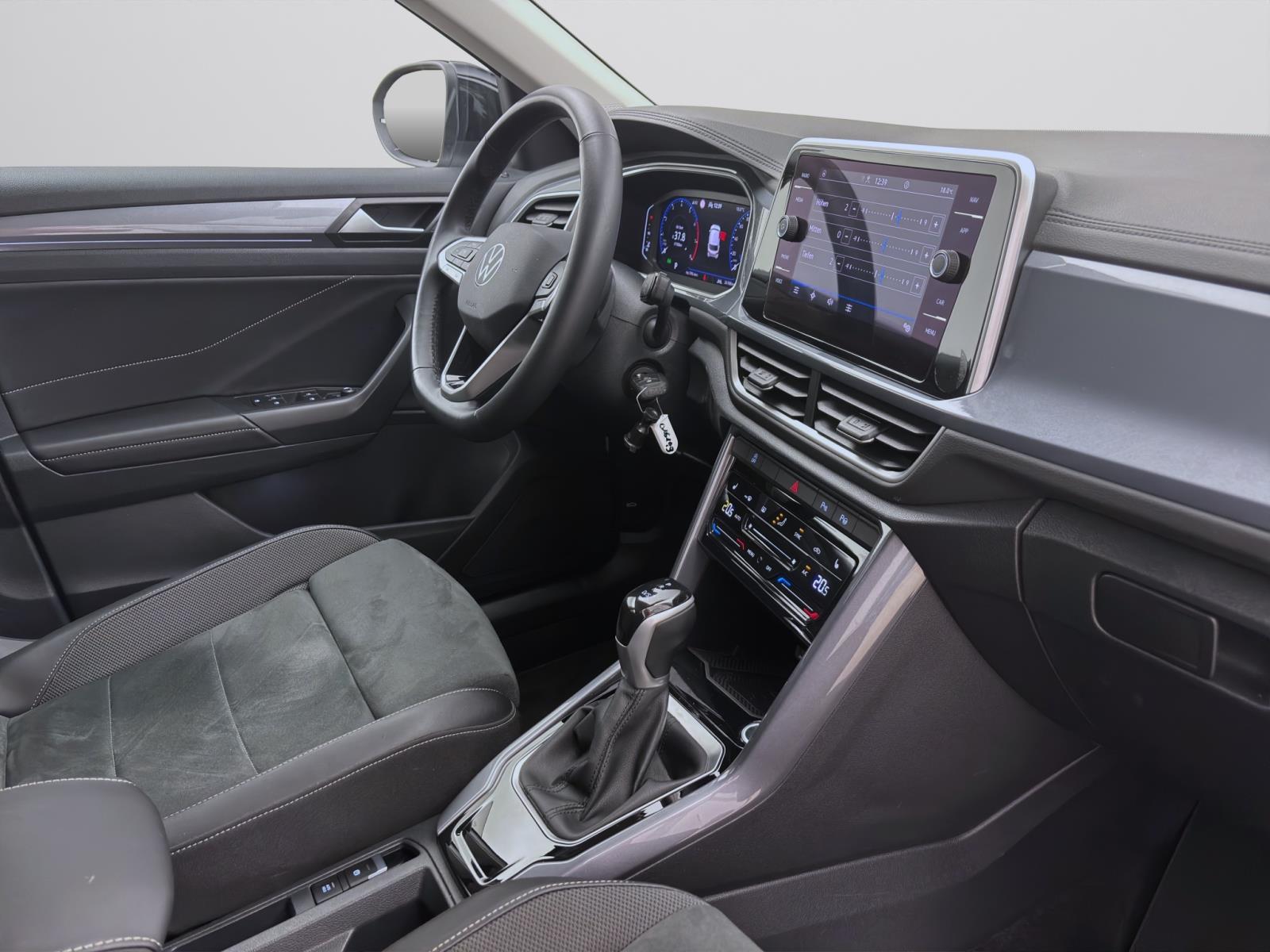 Bild 15: Volkswagen T-Roc 1.5 TSI DSG STYLE NAVI AHK ACC SHZG