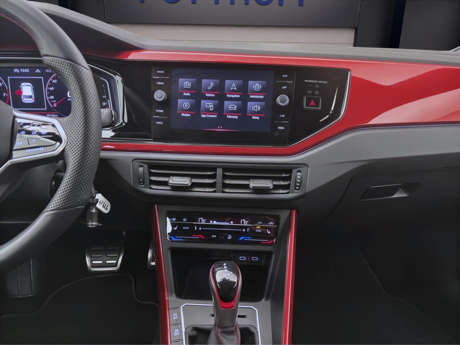 Bild 12: Volkswagen Polo GTI IQ.LIGHT PDC SITZHZG LED