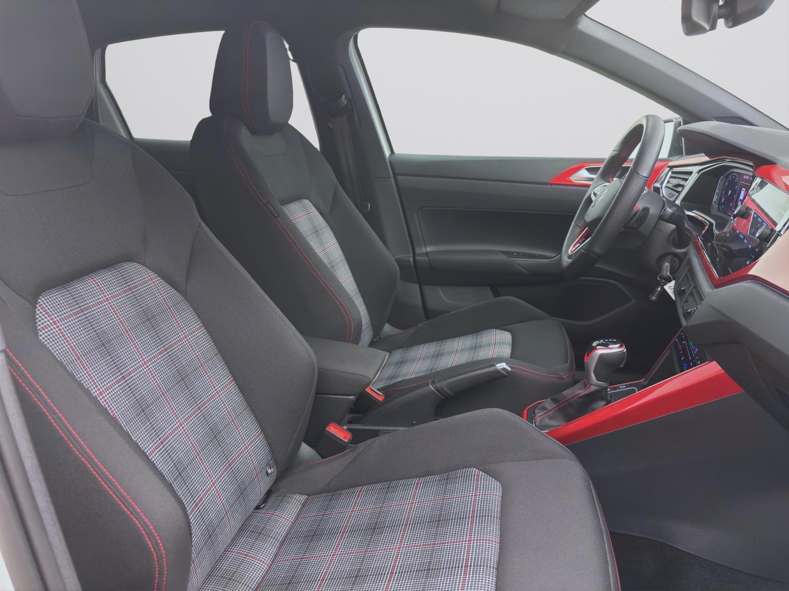 Bild 14: Volkswagen Polo GTI IQ.LIGHT PDC SITZHZG LED