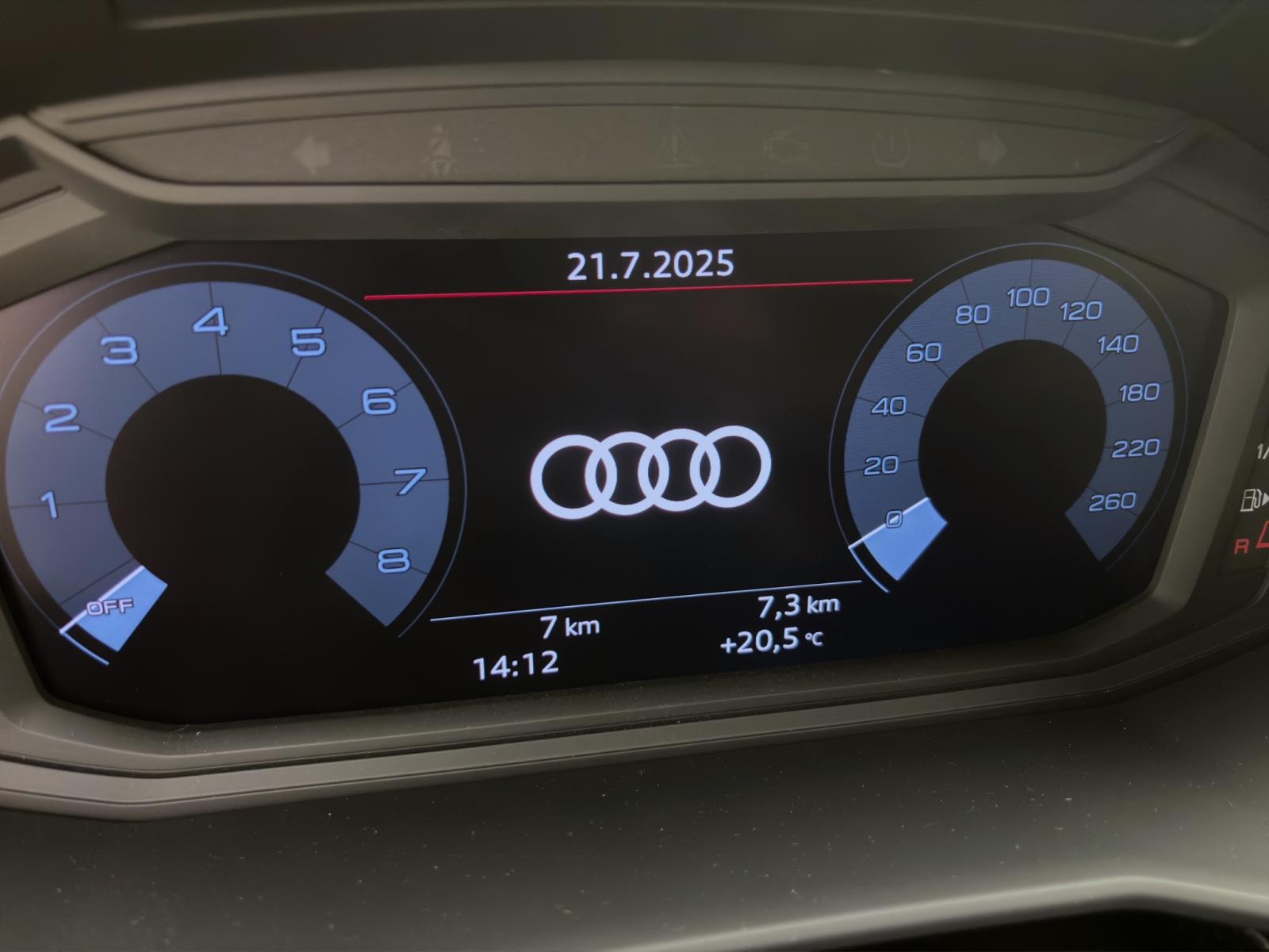 Bild 9: Audi A1 Sportback 25 TFSI LED SITZHZG PDC KLIMA