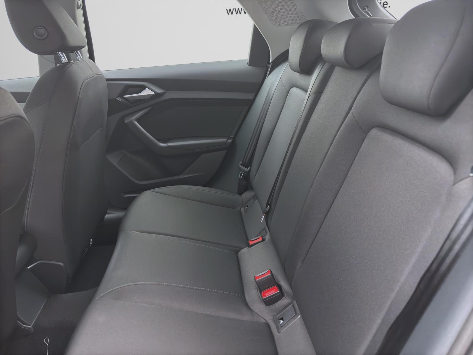 Bild 12: Audi A1 Sportback 25 TFSI LED SITZHZG PDC KLIMA