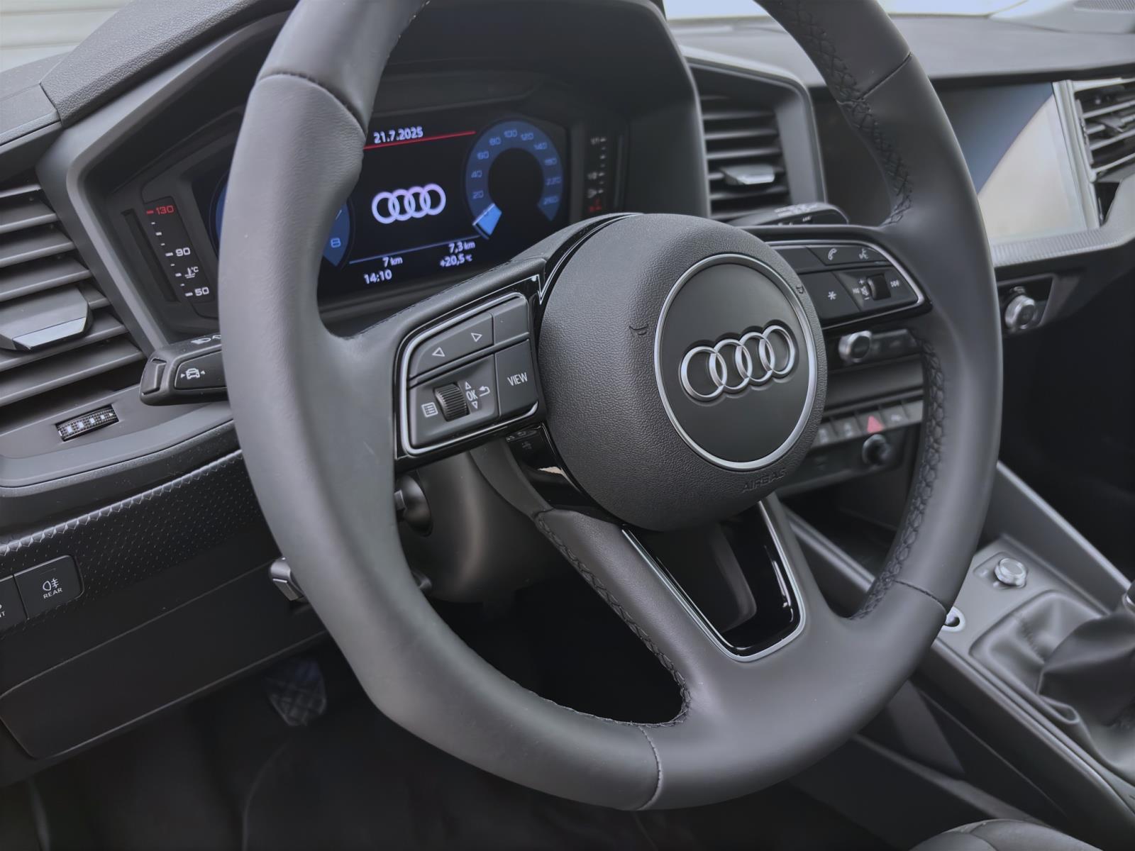 Bild 15: Audi A1 Sportback 25 TFSI LED SITZHZG PDC KLIMA