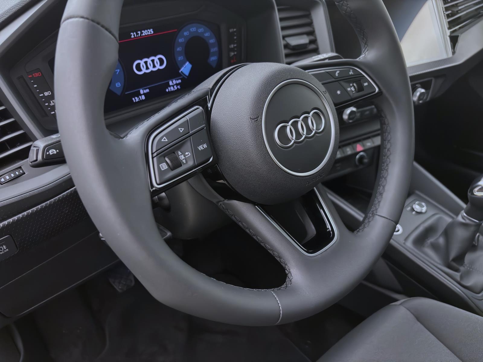 Bild 16: Audi A1 Sportback 25 TFSI LED SITZHZG PDC KLIMA