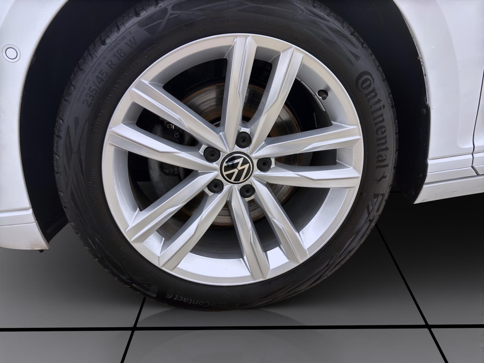 Bild 7: Volkswagen Passat Variant 2.0 TDI DSG BUSINESS PANO AHK KAMERA PDC