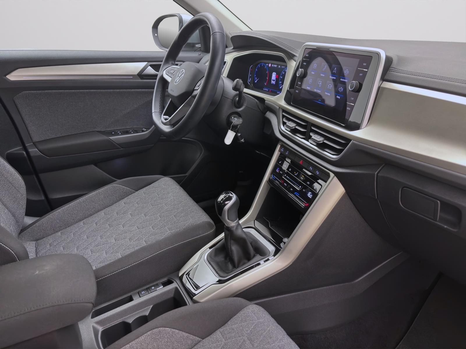 Bild 15: Volkswagen T-Roc 1.0 TSI MOVE NAVI PDC LED SITZHZG