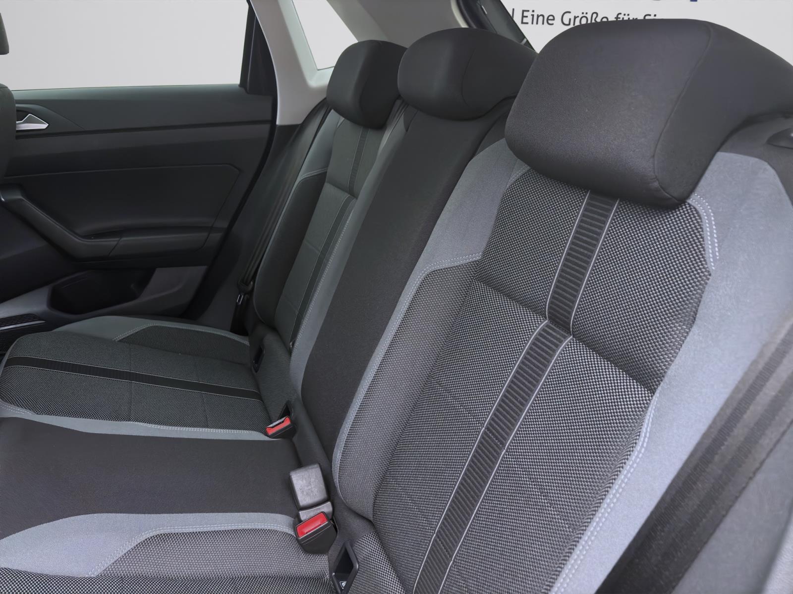 Bild 13: Volkswagen Polo 1.0 TSI HIGHLINE NAVI PDC KAMERA SITZHZG