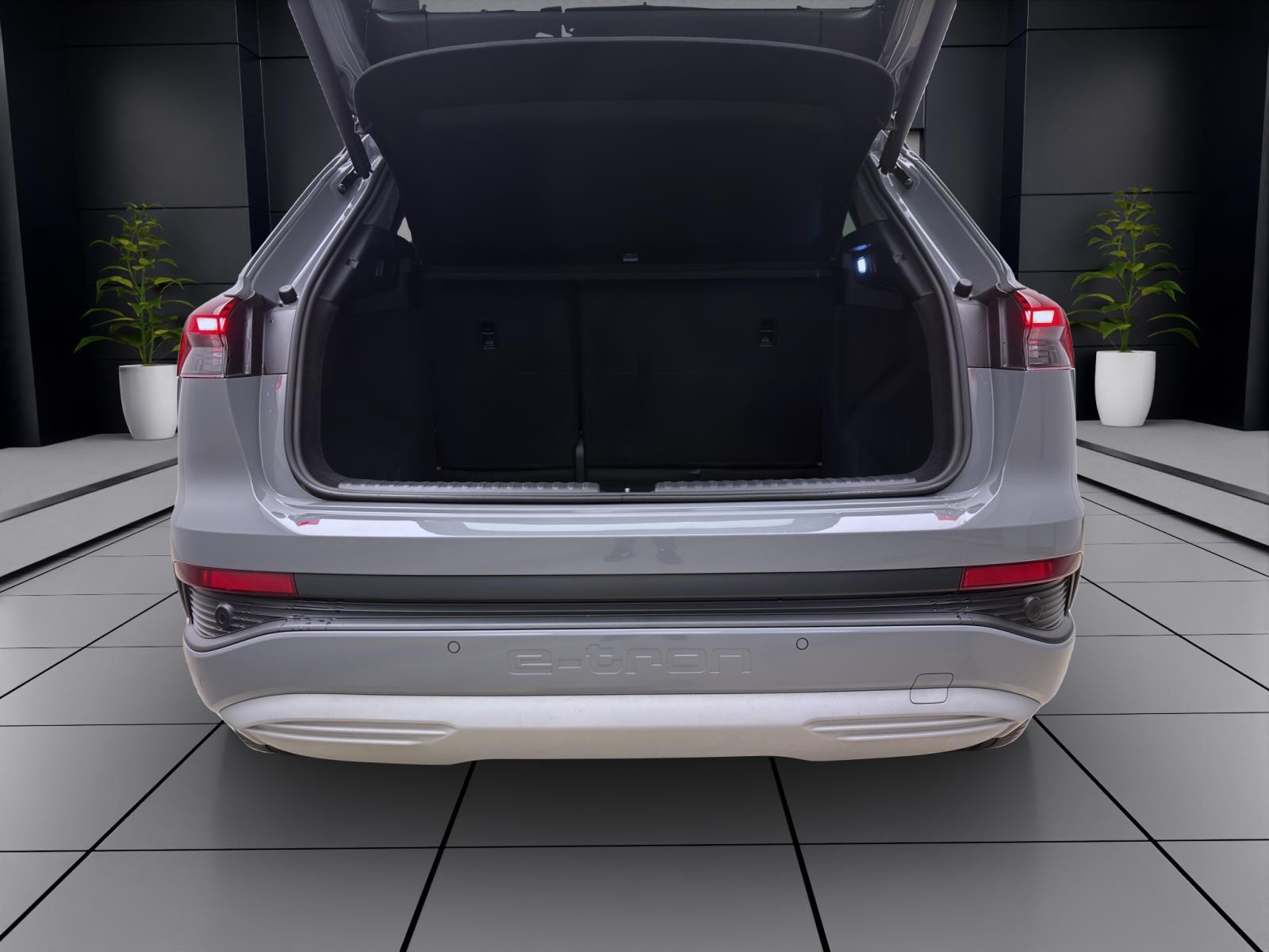 Bild 3: Audi Q4 e-tron 35 KAMERA LED PDC SITZHZG