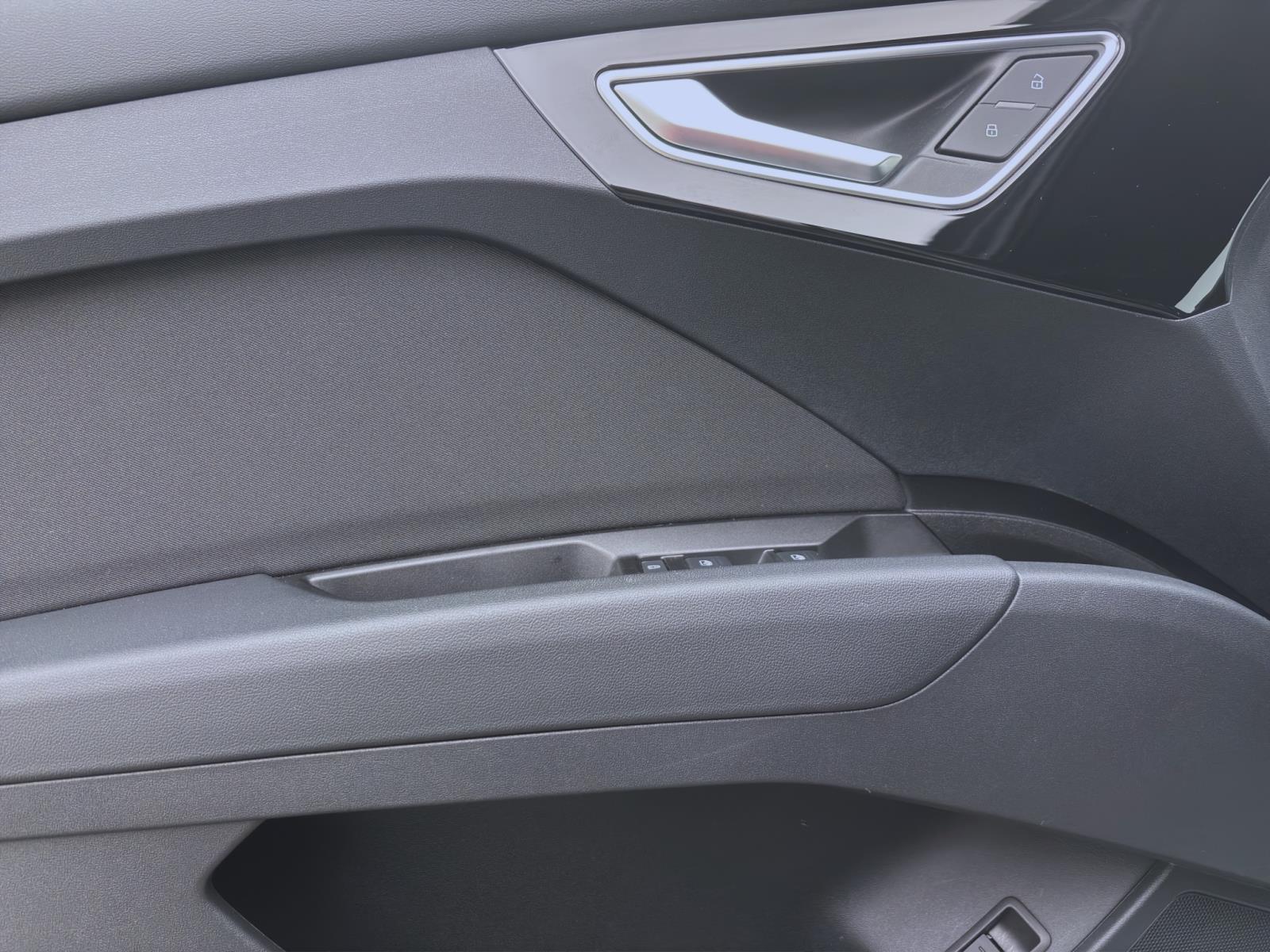 Bild 9: Audi Q4 e-tron 35 KAMERA LED PDC SITZHZG