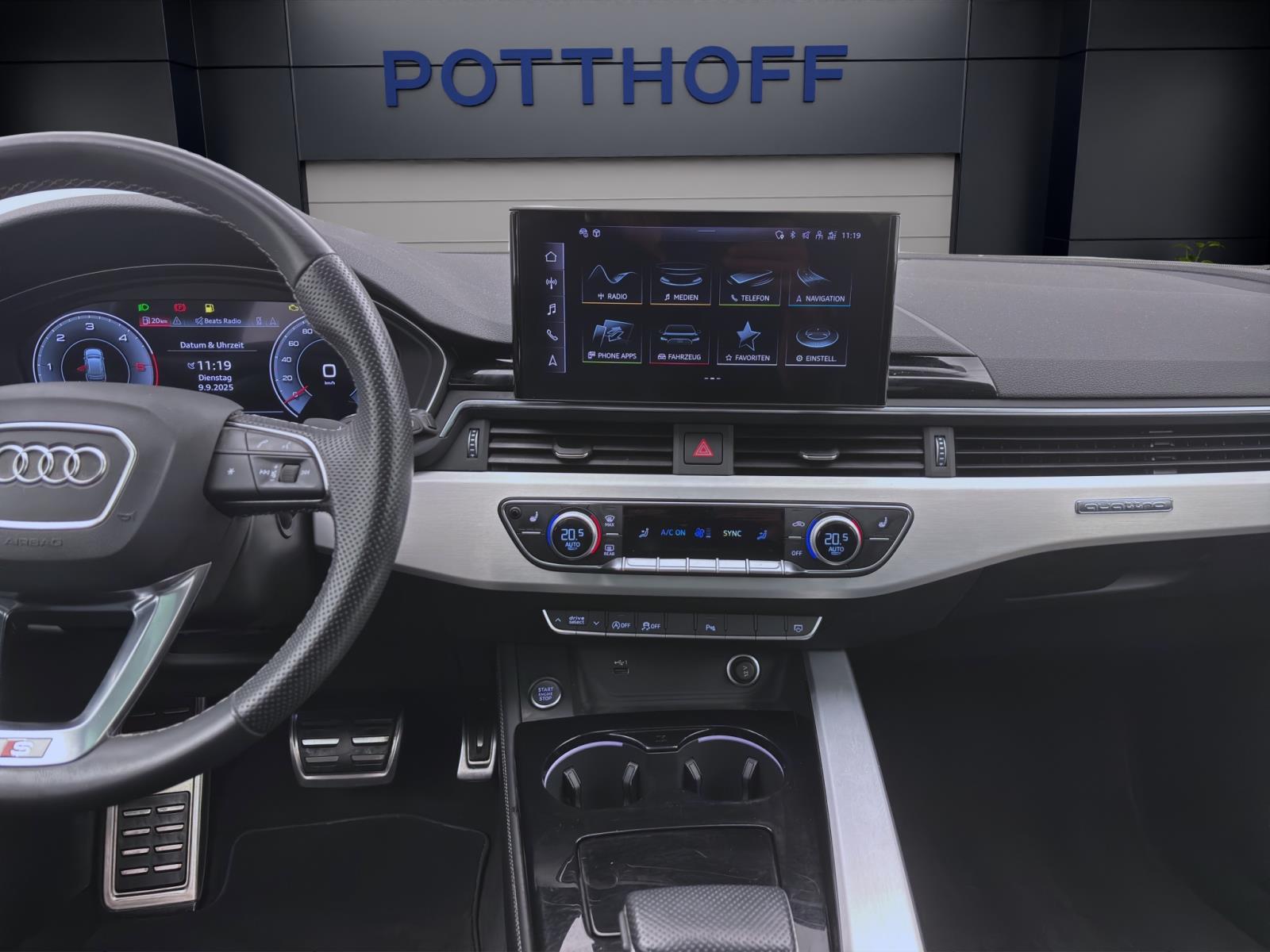 Bild 12: Audi A4 Avant 40 TDI Q S LINE PANO AHK NAVI KAMERA