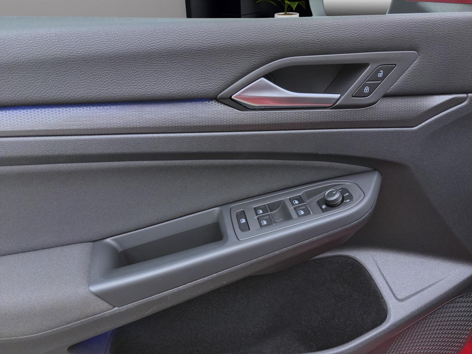 Bild 9: Volkswagen Golf GTI NAVI LED+ APP-CONNECT PDC