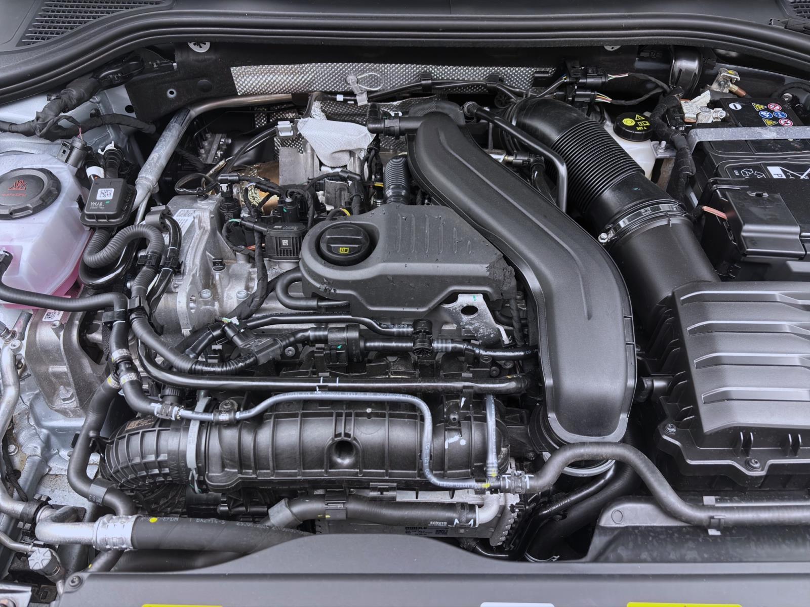 Bild 16: Volkswagen Passat Variant 1.5 eTSI DSG BUSINESS NAVI KAMERA AHK SHZG