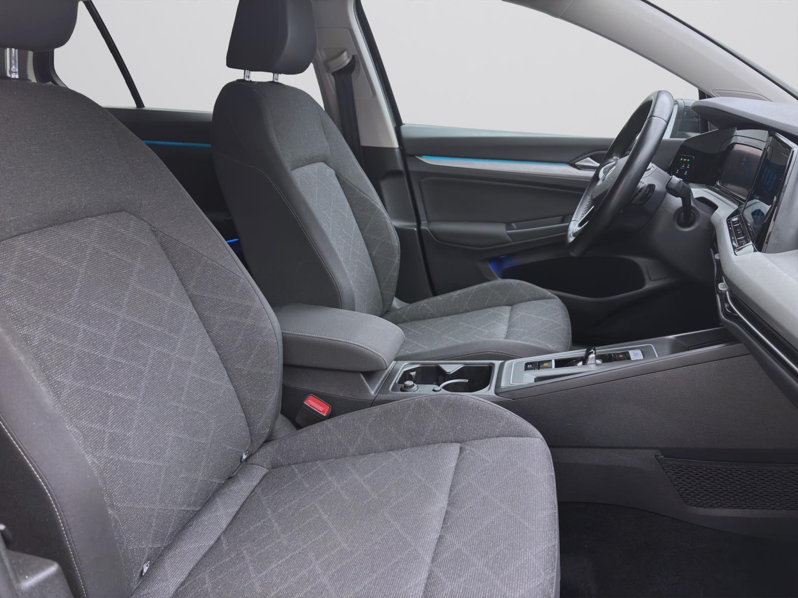 Bild 14: Volkswagen Golf 2.0 TDI DSG LIFE NAVI ACC SITZHZG PDC