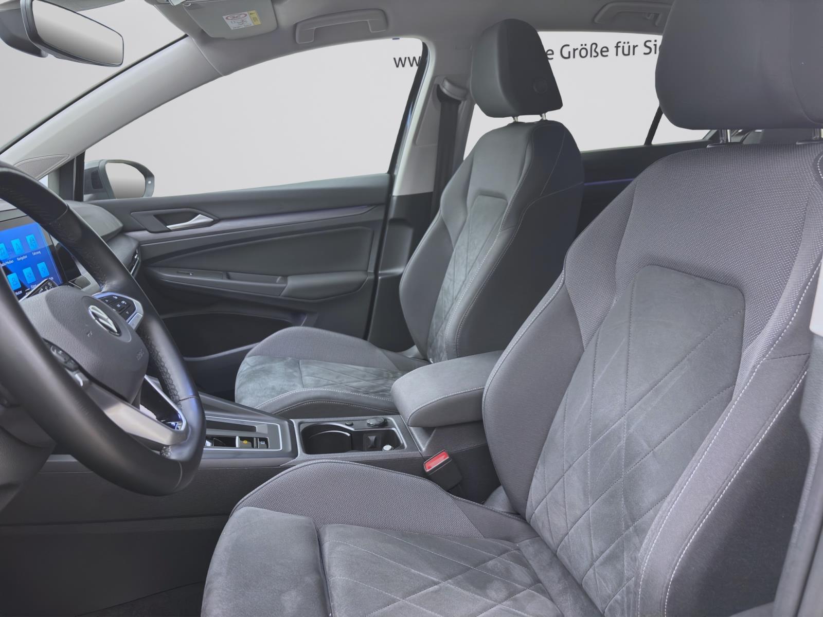 Bild 8: Volkswagen Golf 2.0 TDI DSG STYLE NAVI AHK KLIMA PDC