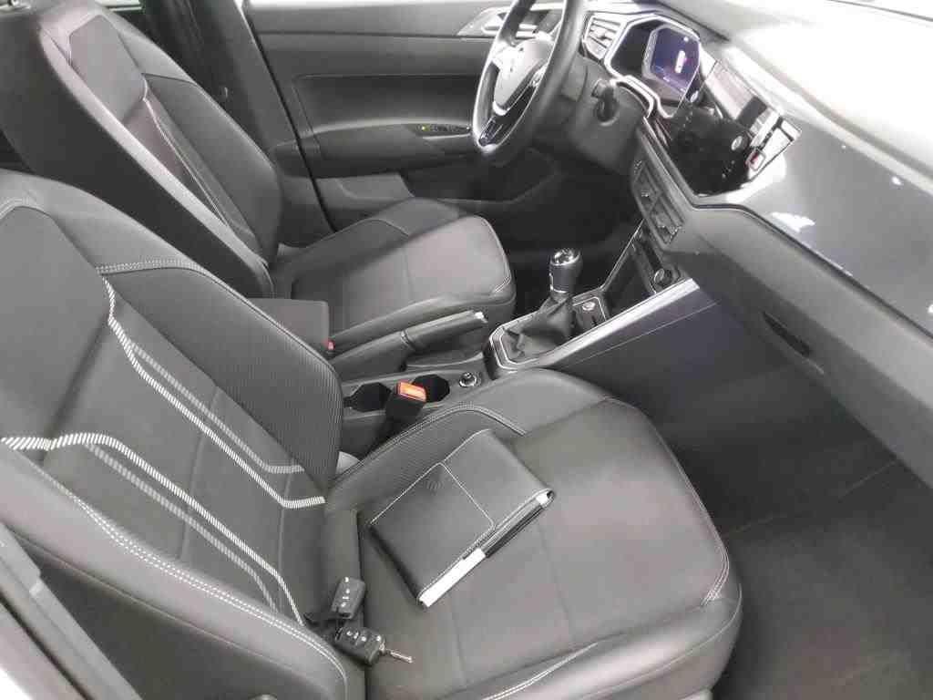 Volkswagen Polo 1.0 TSI HIGHLINE NAVI LED SITZHZG PDC