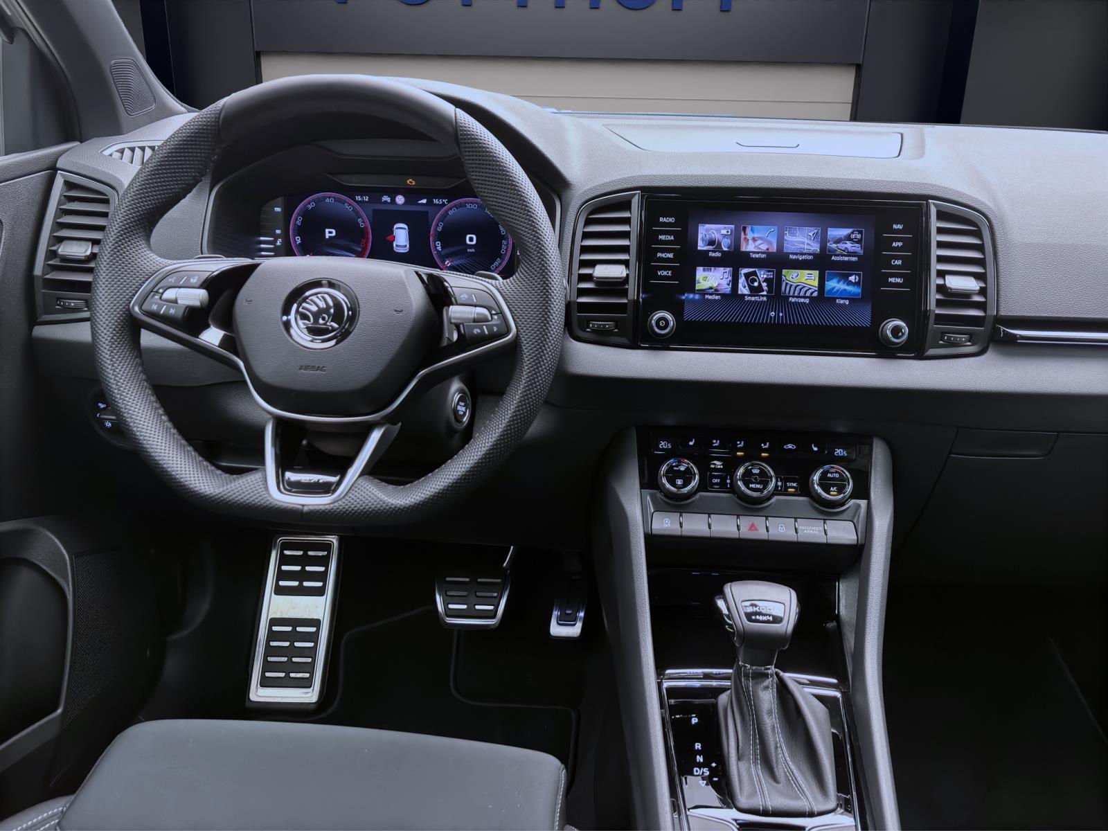 Bild 11: Skoda Karoq 2.0 TSI DSG 4x4 SPORTLINE AHK MATRIX PDC SITZHZG