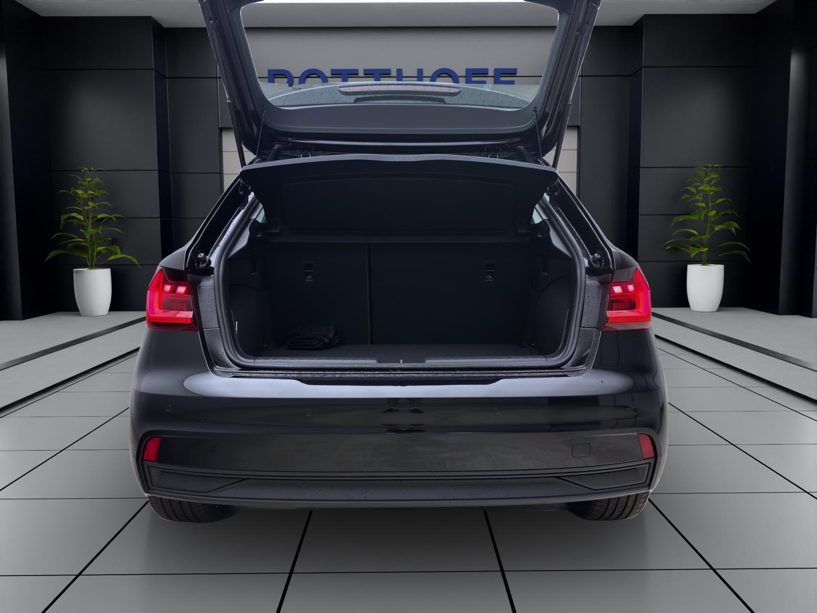 Bild 3: Audi A1 Sportback 25 TFSI SITZHZG VIRTUAL LED PDC