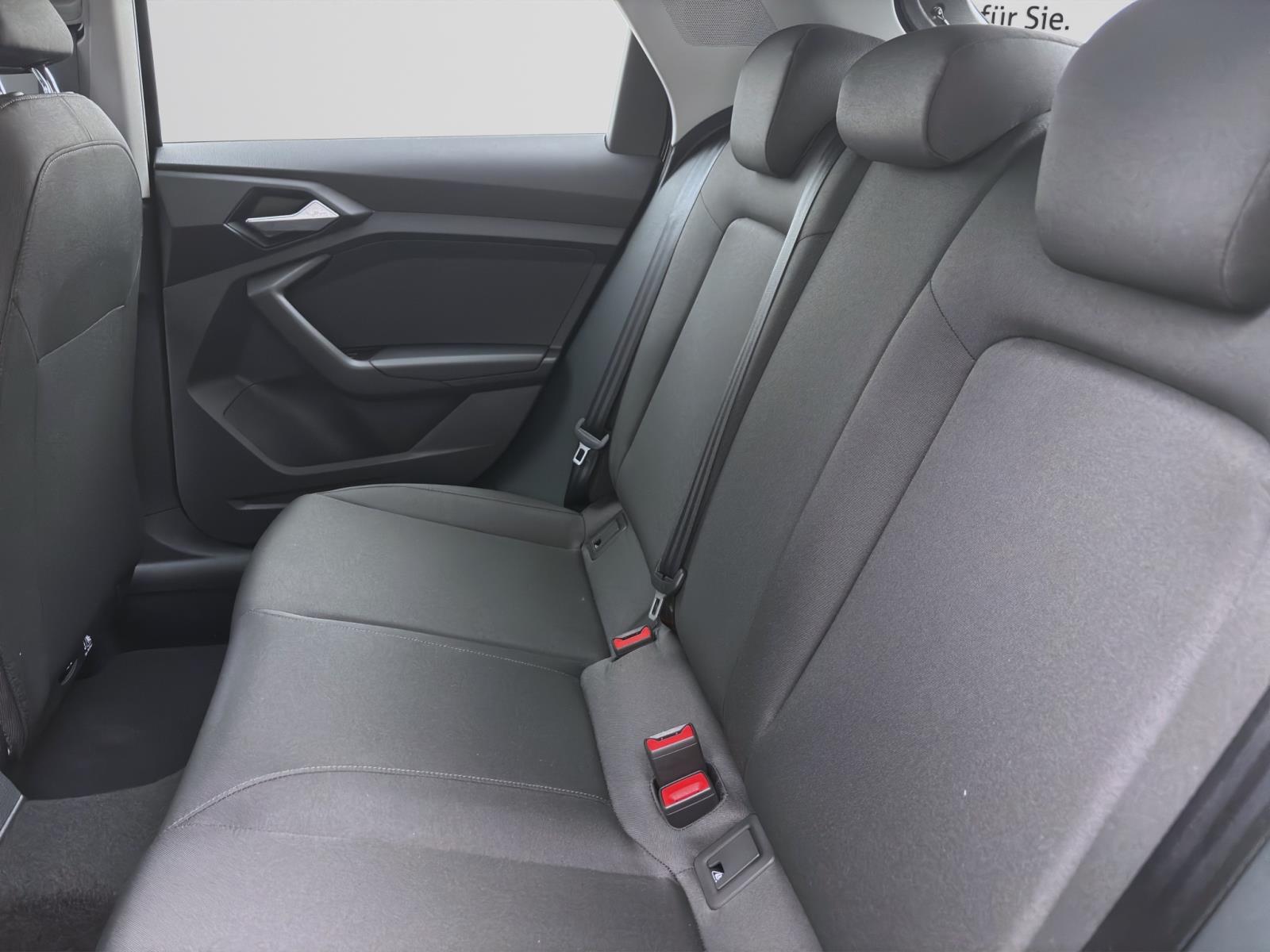 Bild 13: Audi A1 Sportback 25 TFSI SITZHZG VIRTUAL LED PDC