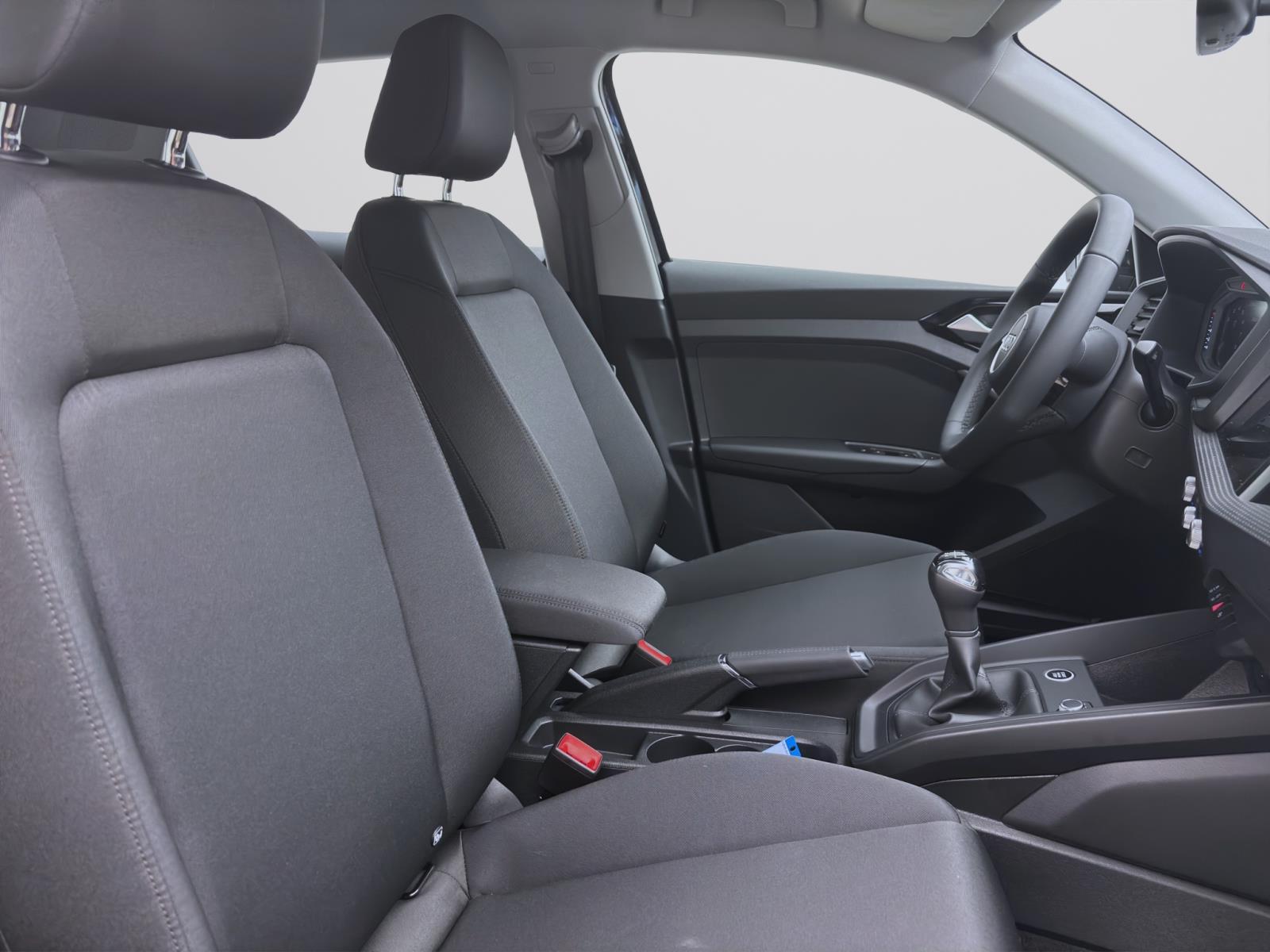 Bild 14: Audi A1 Sportback 25 TFSI SITZHZG VIRTUAL LED PDC