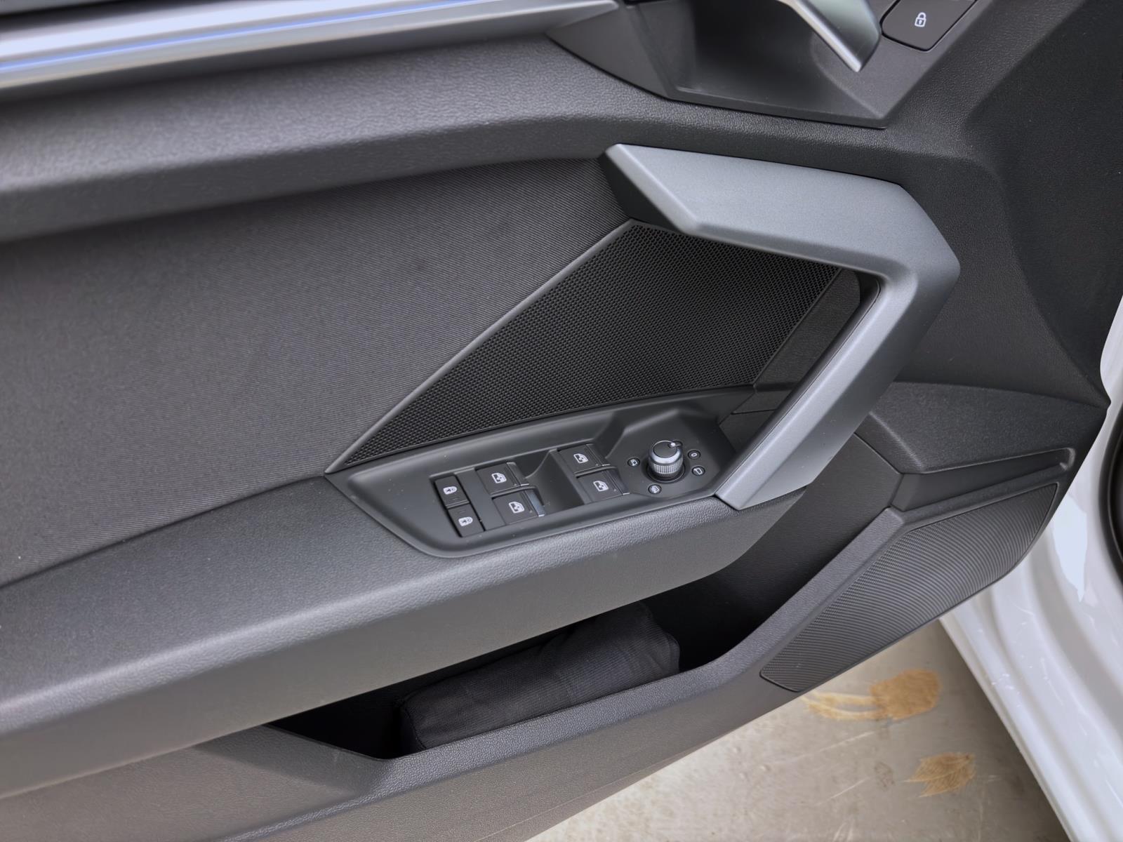 Bild 9: Audi A3 Sportback 30 TDI NAVI VIRTUAL SITZHZG LED