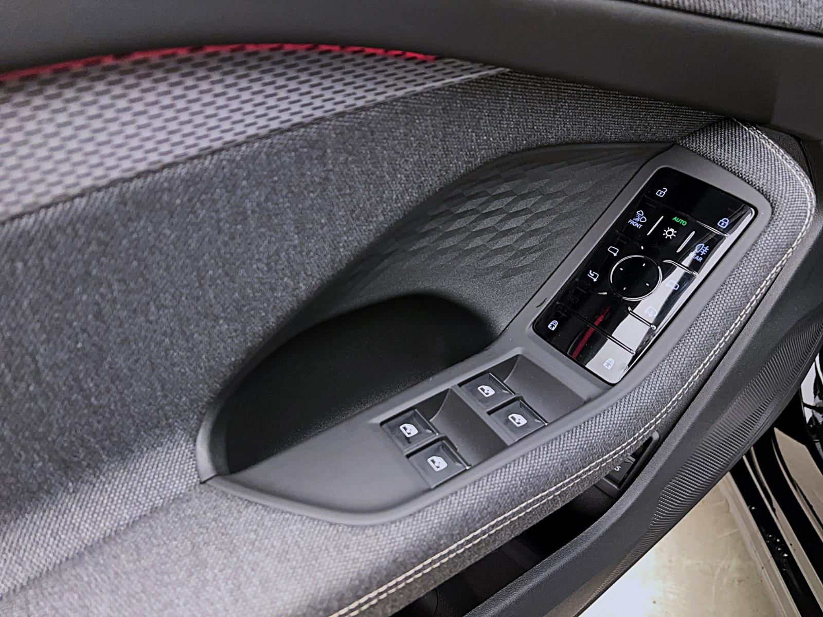 Bild 9: Audi A5 Limousine TDI AHK NAVI LED+ KAMERA PDC