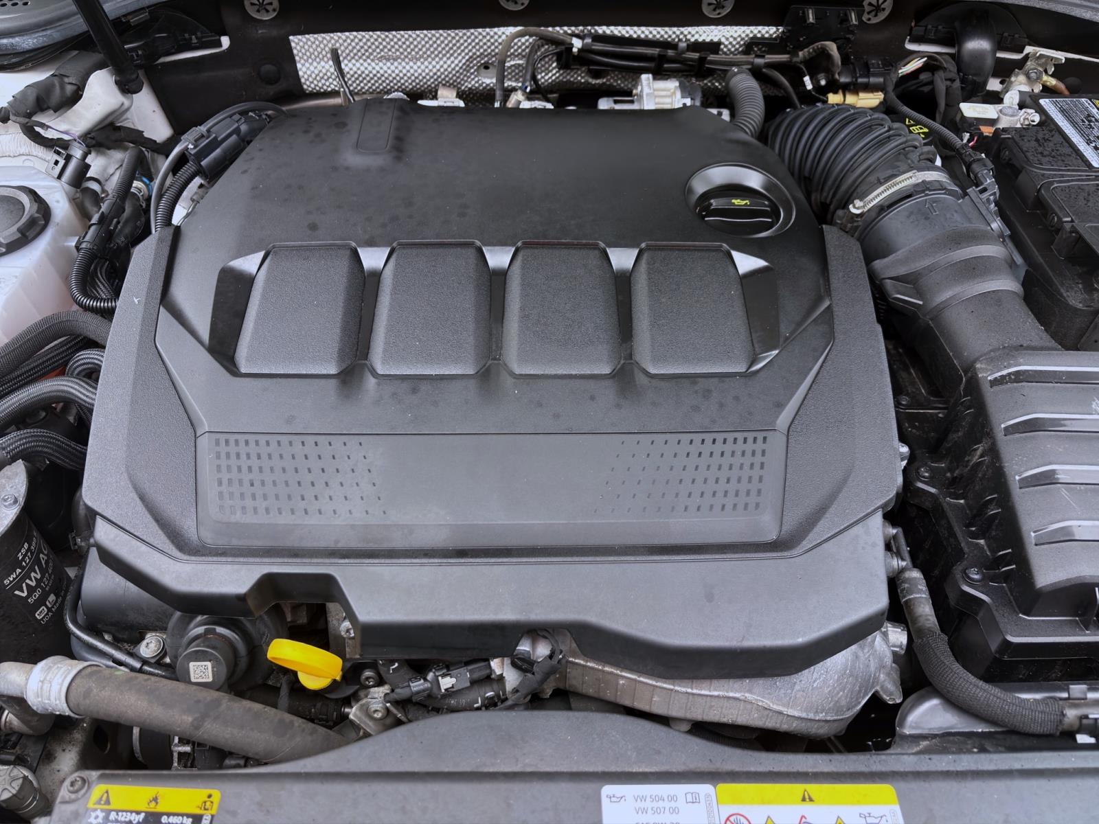 Bild 16: Volkswagen Passat Variant 2.0 TDI DSG R-LINE AHK NAVI IQ.LIGHT KAMERA