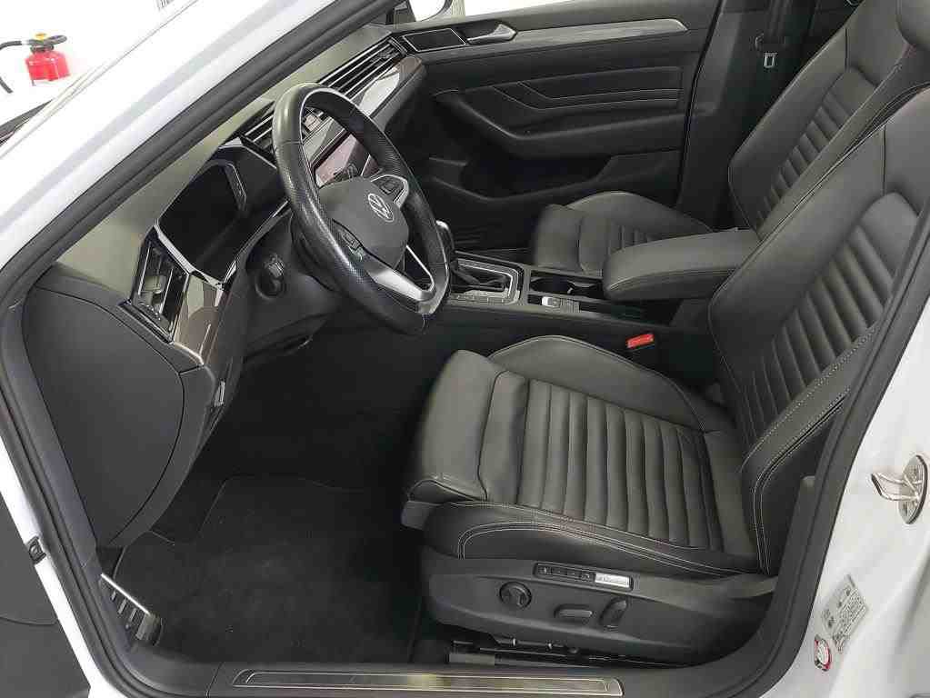 Bild 2: Volkswagen Passat Alltrack 2.0 TDI DSG 4M BUSINESS STDHZG LEDER AHK PANO