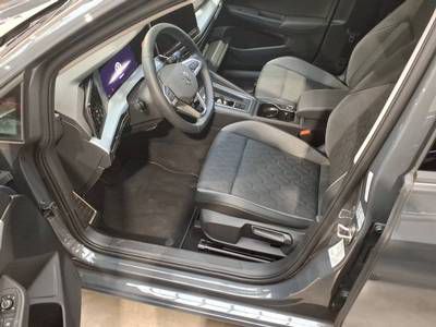 Volkswagen Golf 1.5 eTSI DSG GOAL NAVI AHK KAMERA KLIMA