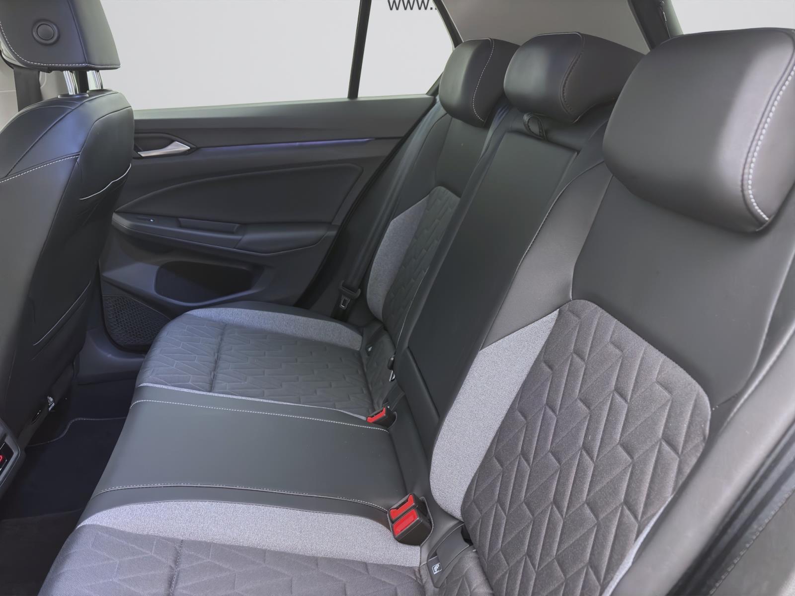 Bild 13: Volkswagen Golf 1.5 eTSI DSG GOAL NAVI AHK KAMERA KLIMA
