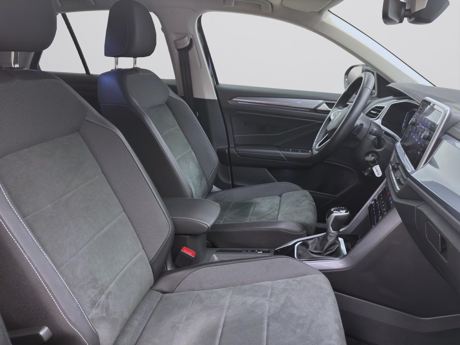 Bild 14: Volkswagen T-Roc 1.5 TSI DSG STYLE AHK PARKASSIST NAVI LED
