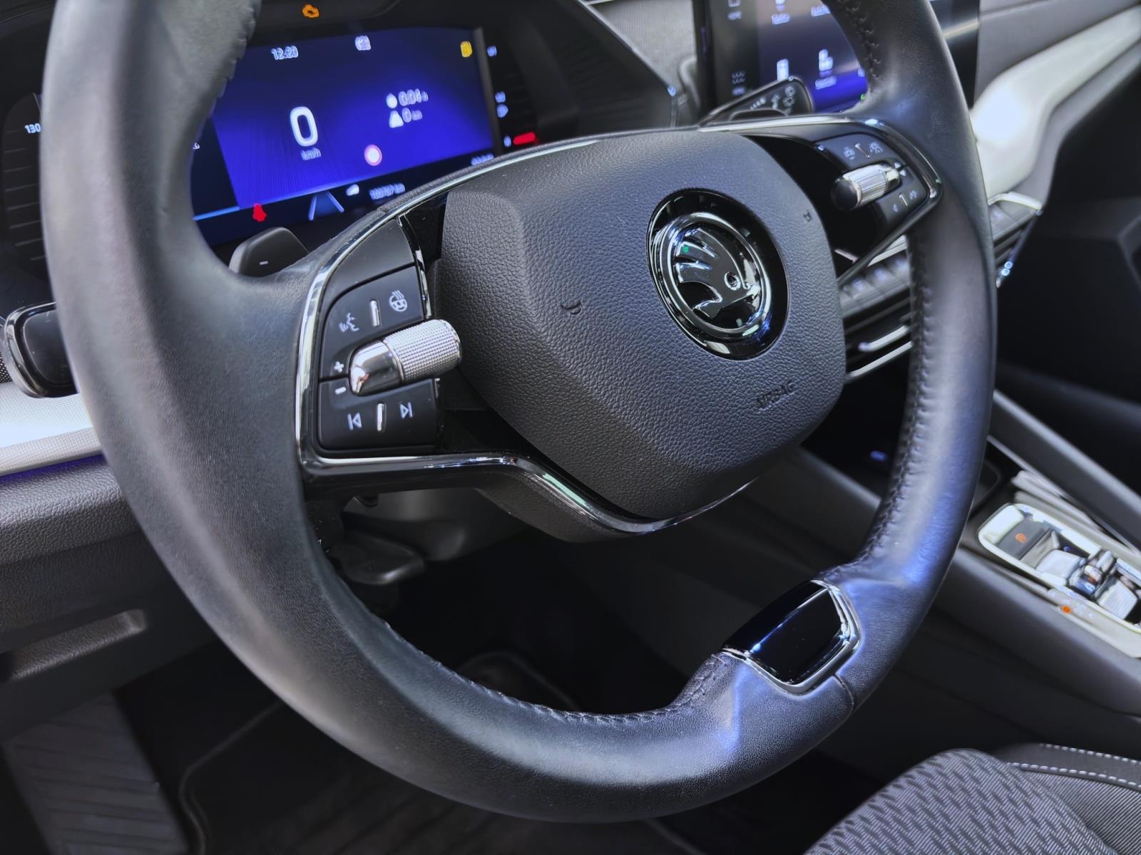 Bild 16: Skoda Octavia Combi 2.0 TDI DSG STYLE NAVI LED SITZHZG HuD