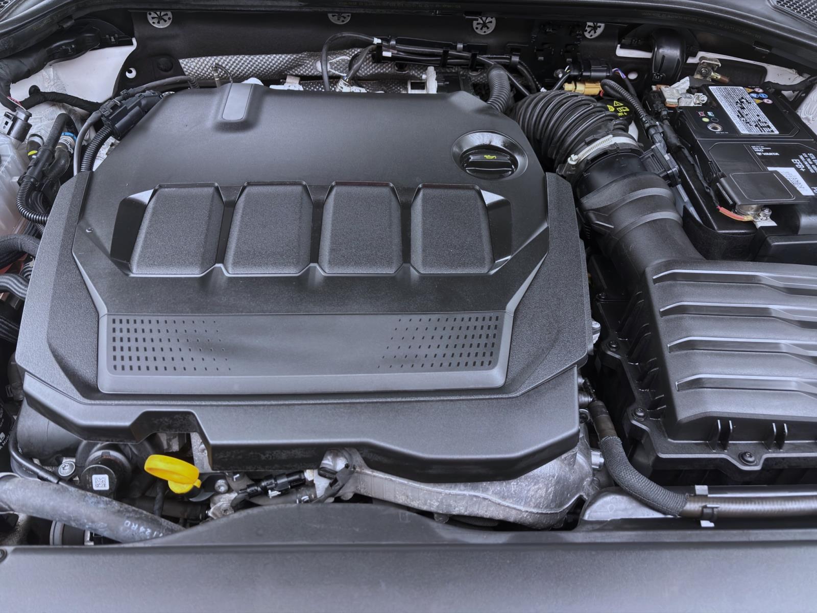 Bild 16: Skoda Octavia Combi 2.0 TDI DSG 4x4 SCOUT AHK NAVI MATRIX HuD