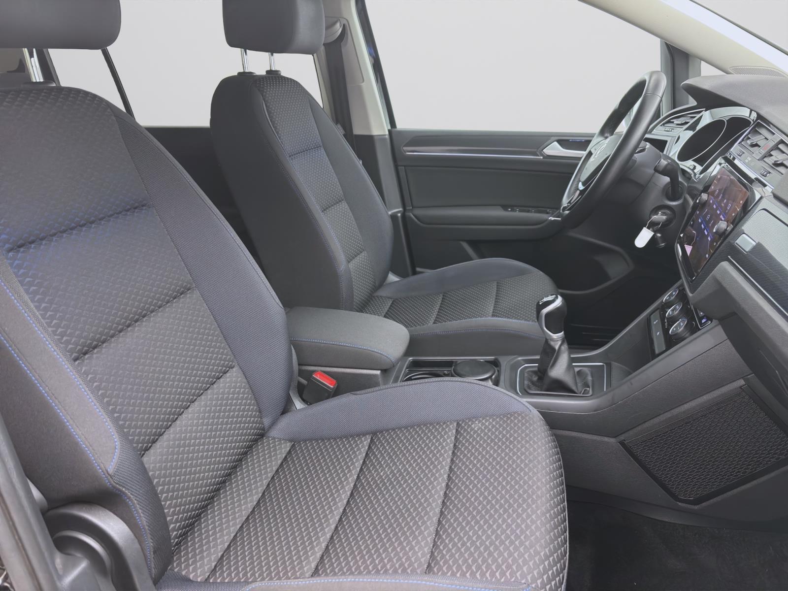 Bild 14: Volkswagen Touran 1.5 TSI UNITED NAVI 7-S SITZHZG KLIMA