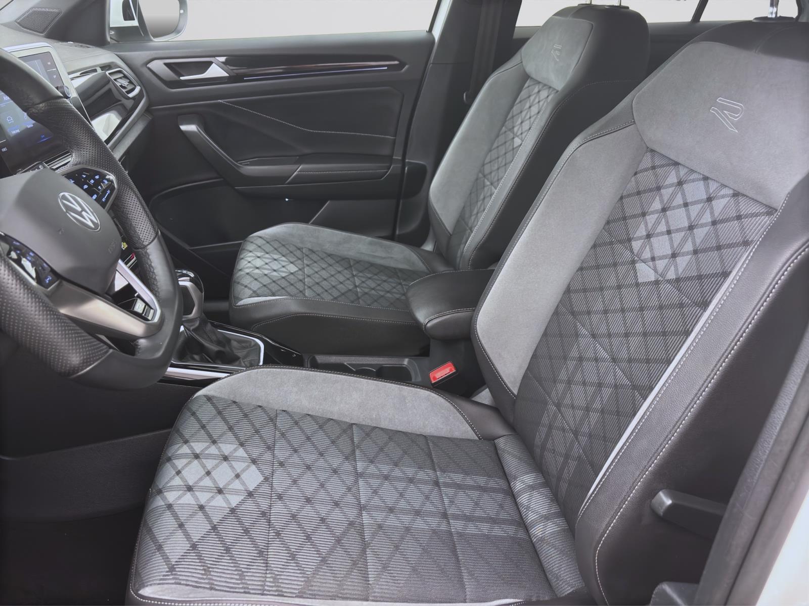 Bild 8: Volkswagen T-Roc 1.5 TSI DSG R-LINE AHK NAVI LED KAMERA