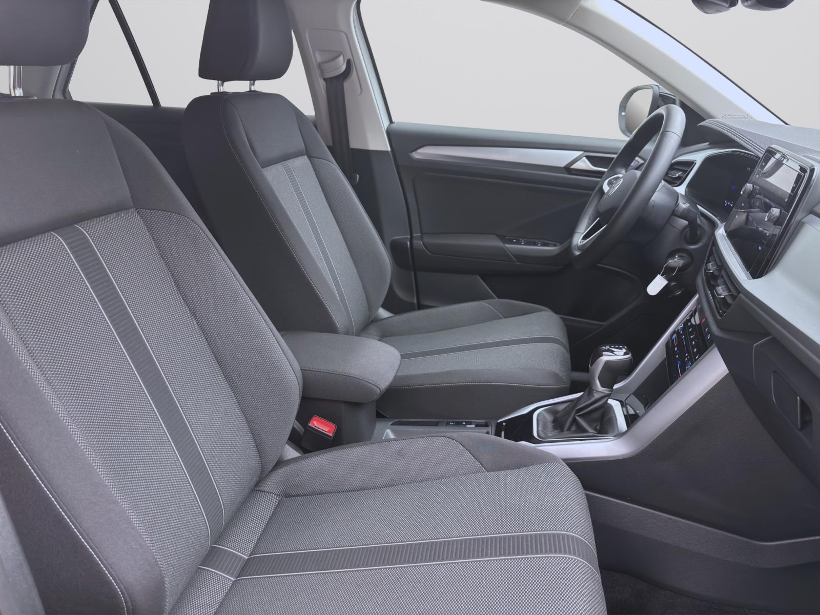 Bild 14: Volkswagen T-Roc 2.0 TDI DSG LIFE NAVI LED SITZHZG PDC