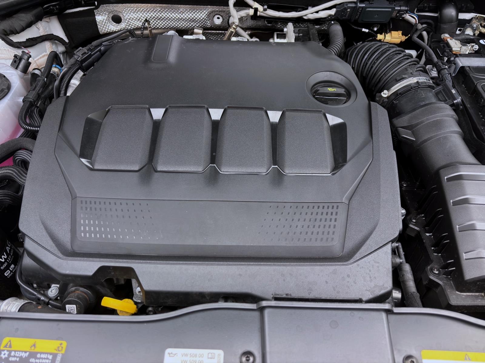 Bild 16: Volkswagen T-Roc 2.0 TDI DSG LIFE NAVI LED SITZHZG PDC