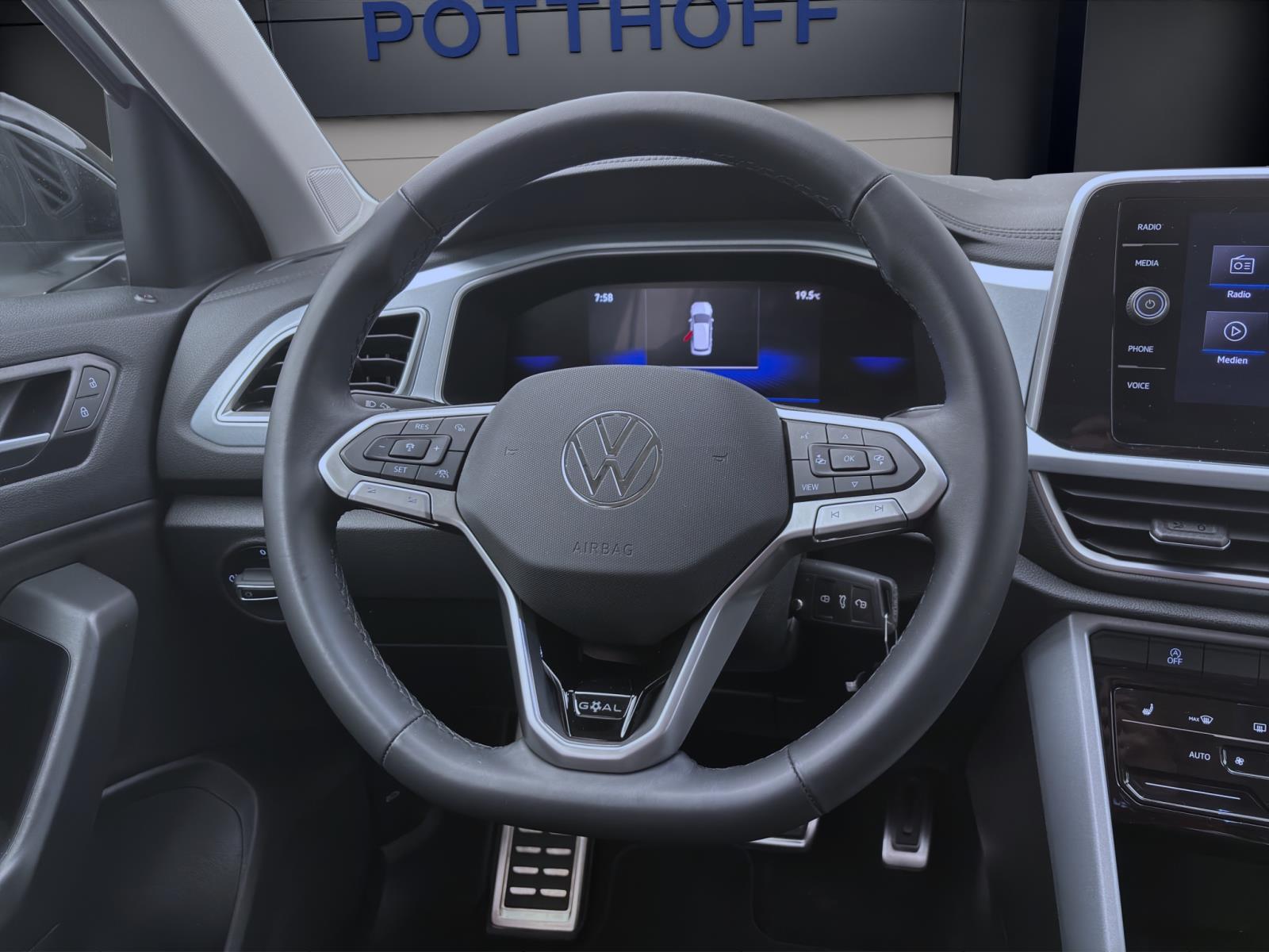 Bild 10: Volkswagen T-Roc 2.0 TDI DSG GOAL NAVI KAMERA LED SITZHZG