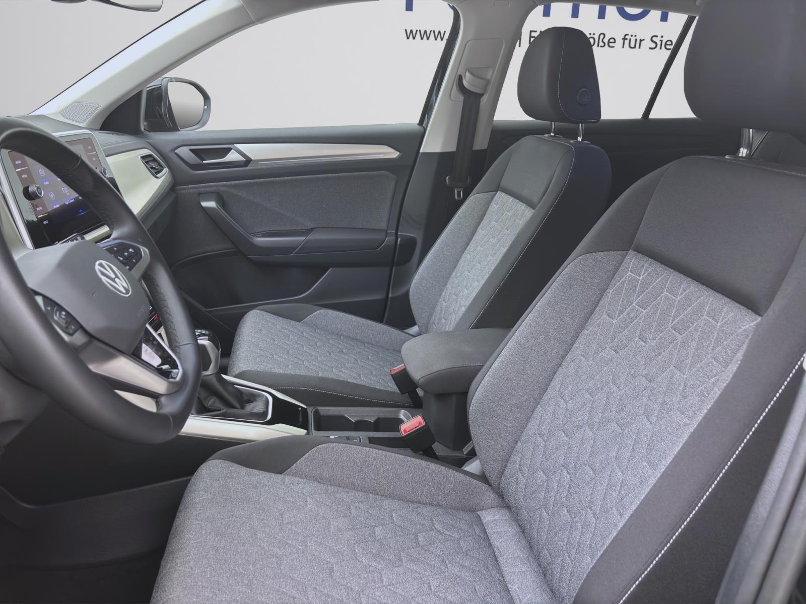 Bild 8: Volkswagen T-Roc 2.0 TDI DSG MOVE NAVI LED SITZHZG PDC